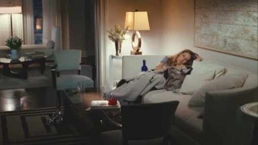 Carrie in Charlotte York's living room in the sex and the city film. set design inspired Interior design ideas Carrie in Charlotte York's living room in the sex and the city film. set design inspired Interior design ideas