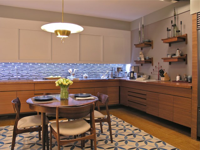 Carrie & Big's apartment kitchen in the sex and the city 2 movie. Set design inspired interior ideas.