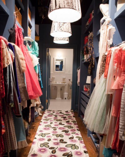 Sex and the City movie Set Design Inspired Interior Design Ideas Carrie Bradshaw's closet Sex and the City movie Set Design Inspired Interior Design Ideas Carrie Bradshaw's closet