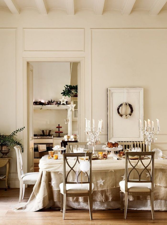 A touch of Christmas: A few key accessories can transform a dining table. Image via: dining-christmas-style http://dustjacket-attic.com/2014/12/interiors-a-touch-of-christmas.html/ A touch of Christmas: A few key accessories can transform a dining table. Image via: dining-christmas-style http://dustjacket-attic.com/2014/12/interiors-a-touch-of-christmas.html/